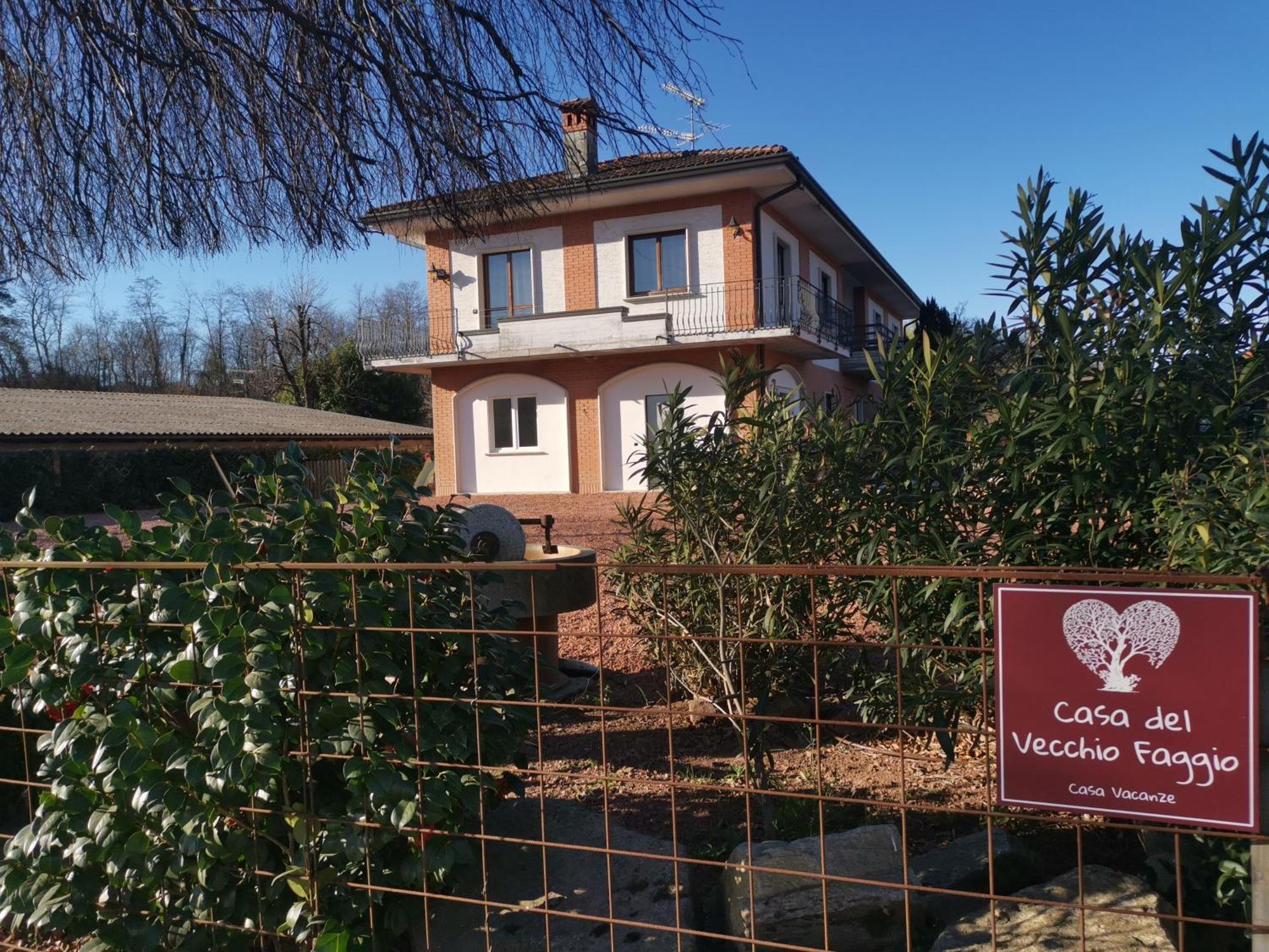 Cav Casa Del Vecchio Faggio - 4 Stelle - Maggiore * Nebbiuno